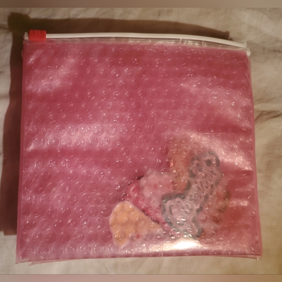 7 Glossier Pink Makeup Bags and 12 Glossier Stickers New Never Used - Picture 8 of 9